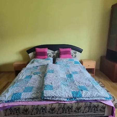 In Keszthely/balaton 19004 Appartement
